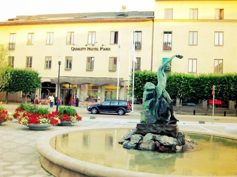 Quality Hotel Park Soedertaelje City Exterior foto